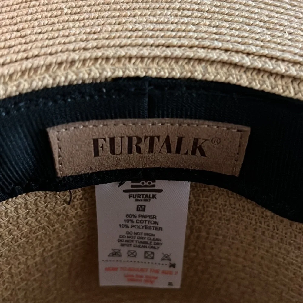 𝅺furtalk straw hat, size medium 22 “ circumference. In good condition